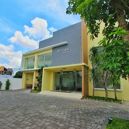Rivisha Hotel Maguwo Zewnętrze zdjęcie